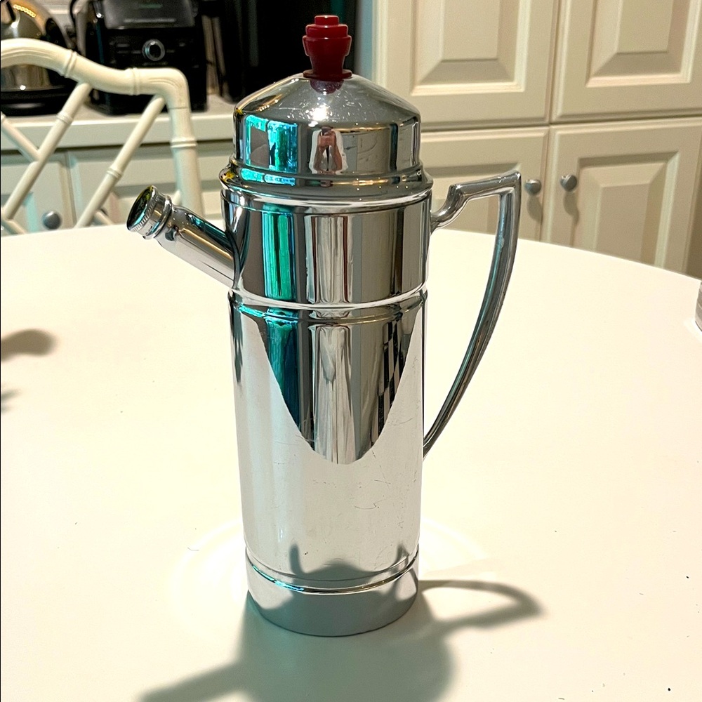 Vintage 1930s Derby Shelton Cocktail Shaker With Bakelite Knob